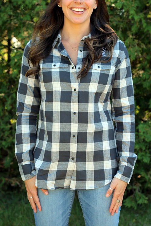 Black & White Long Sleeve Plaid Button-Down
