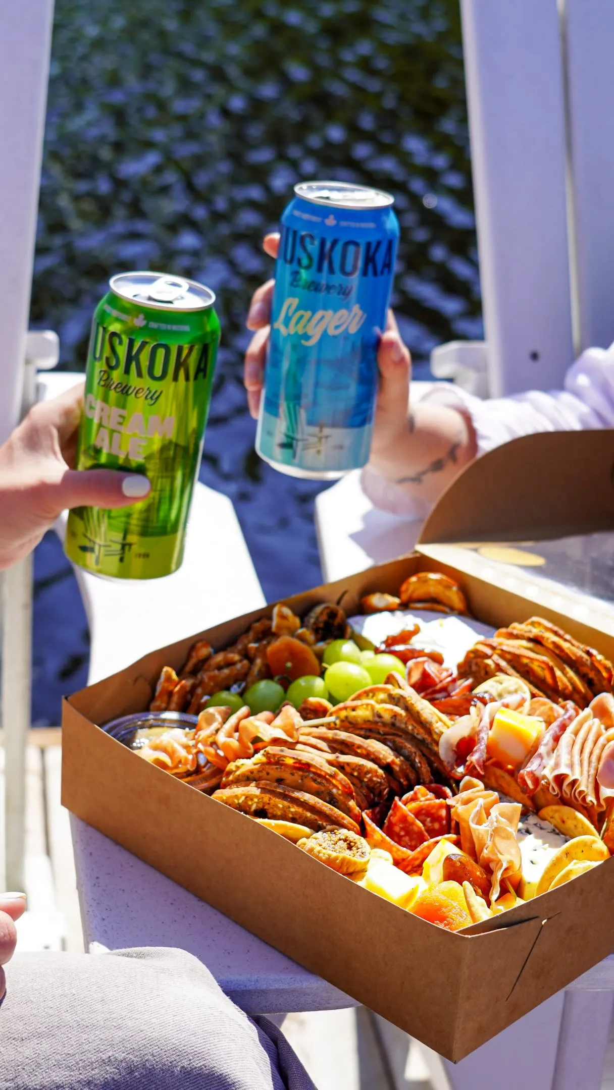Your Muskoka weekend starts here.🚤🌊⭐️🍺   Text the